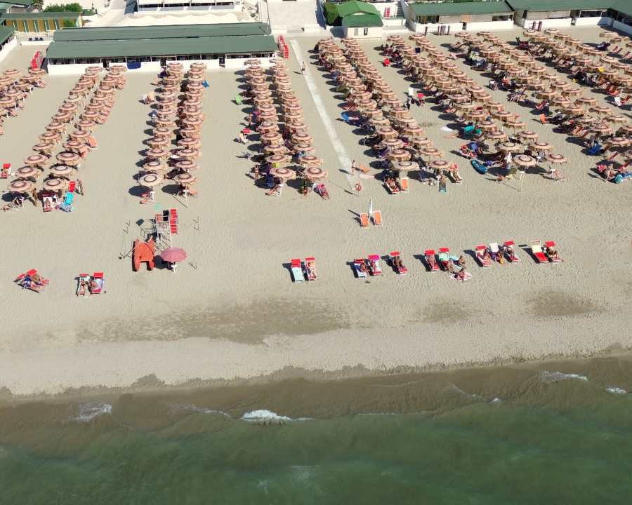 Bagno Delfino Tirrenia