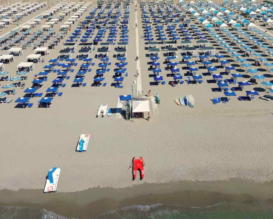 Bagno Mergellina Viareggio