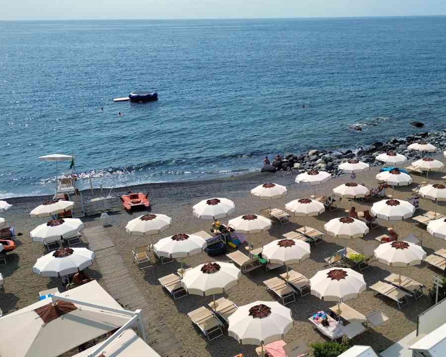 Bagni Stone Beach Cogoleto