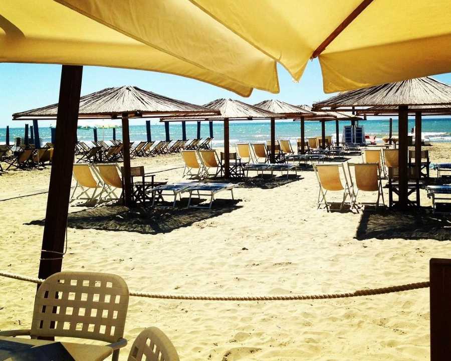 Bagno Oasi del Mare Calambrone